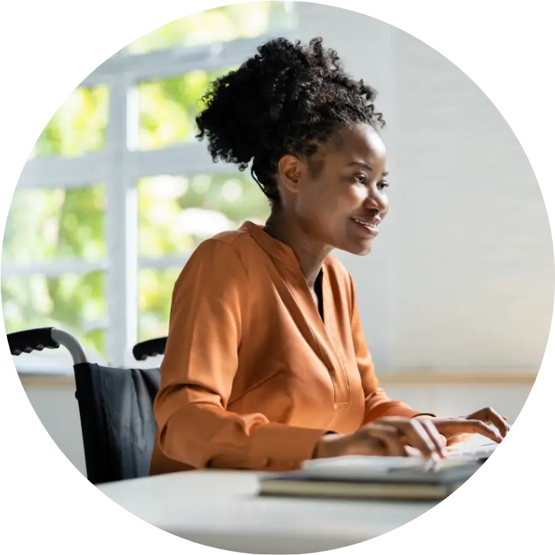 Happy Canadian woman professional MarketingPRO in a wheelchair, CAUSE MarketingPRO partner benefiting from free SEO marketing strategy and business growth support